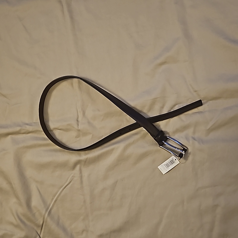 Brown skinny belt
